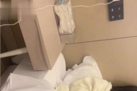 00小可爱第一次体验 - I208